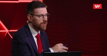 Koronawirus w Polsce. Prof. Krzysztof Simon mówi o starszych osobach. "Nie mogą być narażani"