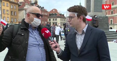 Protest w Warszawie. "Chodzi o wypłatę odszkodowań". Policja użyła gazu pieprzowego