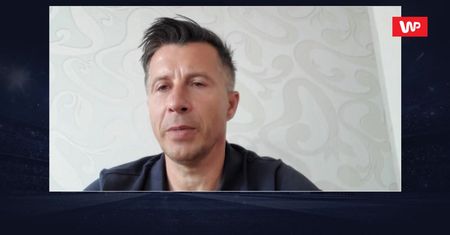 Jaka sytuacja panuje w klubie Krzysztofa Piątka? Asystent Jerzego Brzęczka: "Krzysiek cierpi"