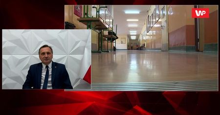 Wiceszef MEN ogłasza: uczniowie nie wrócą do szkół do końca roku szkolnego