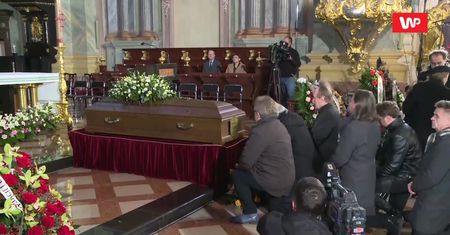 Wzruszające pożegnanie Romualda Lipki przez członków zespołu Budka Suflera
