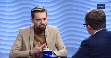 Podatek cyfrowy. Kawecki: "premier się wycofał - wielka szkoda"