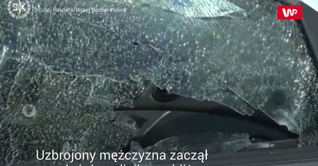 Atak w Jerozolimie. Zaczął strzelać do policji. Wszystko nagrały kamery