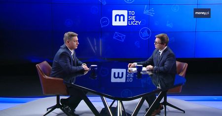Koniec z "macaniem" pieczywa w sklepach. Chcą wprowadzić podajniki chleba