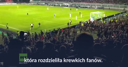 #dziejesiewsporcie: gorąco na meczu w Rosji. Wielka bijatyka wisiała w powietrzu