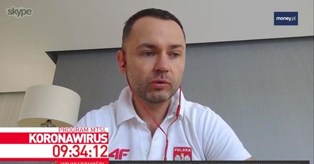 4F przestawia produkcję: "Szyjemy fartuchy, ochraniacze na buty”