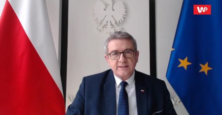 Zajęcia na studiach zawieszone. Co z opłatą czesnego?