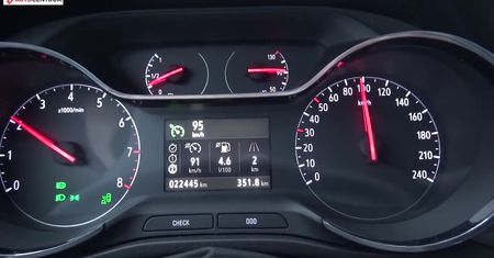 Opel Crossland X 1.2 Ecotec Turbo 110 KM (MT) - pomiar zużycia paliwa