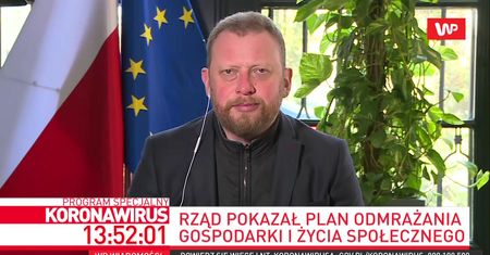 Odmrażanie gospodarki w Polsce. Łukasz Szumowski wyjaśnia pojęcie "wyjścia w celach rekreacyjnych"