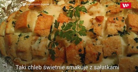 Chleb zapiekany z serem. Świetny sposób na czerstwe pieczywo