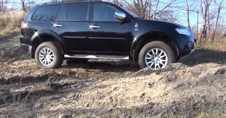 Mitsubishi Pajero Sport, 2013 - test AutoCentrum.pl #016