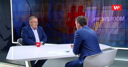 #Newsroom - Andrzej Dera, Barbara Nowacka i Radosław Fogiel