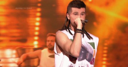 "Twoja Twarz Brzmi Znajomo": Jeremi Sikorski jako Kamil Bednarek. Świetny występ
