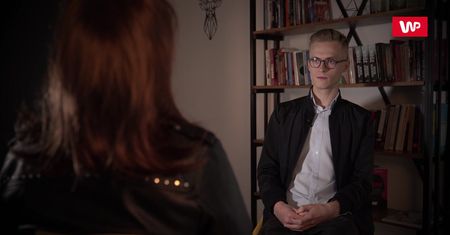 Aktorka przez lata milczała. "Byłam naga, dyrektor związał mnie sznurem"