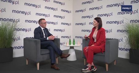 Money. To się liczy