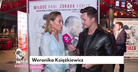 Weronika Książkiewicz: "Można wyjść z osiedla, ale osiedle z ciebie nigdy nie wyjedzie"