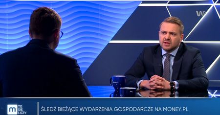 Money. To się liczy