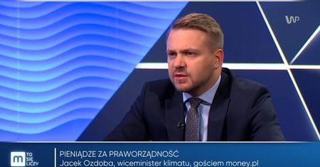 KPO dla Polski. Pieniądze z Unii zamrożone. Minister Ozdoba: Szantaż. Ostrzegaliśmy przed tym