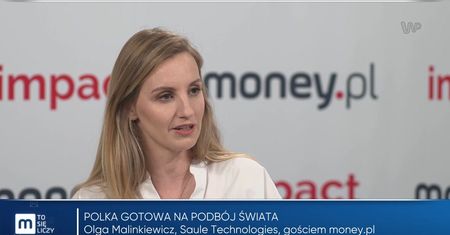 Folia generująca prąd podbija świat. Niedługo pojawi się w sklepach