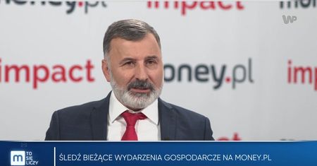 Były prezes PKO BP: Żyjemy w trudnych czasach. Władza nie może dolewać oliwy do ognia