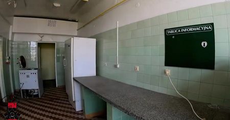 Porzucony szpital dziecięcy w wyposażeniem. Oto co było w środku
