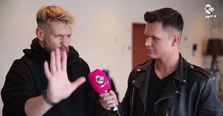 Sebastian Fabijański nie popiera szczepień?
