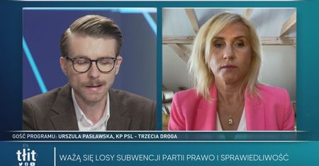 Tłit - Urszula Pasławska