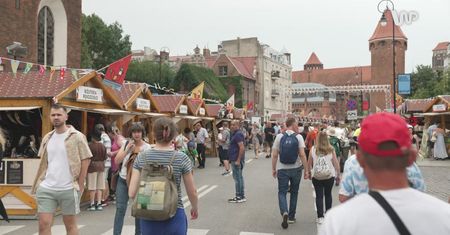 Tłumy w polskim mieście. Zjeżdżają z całego świata