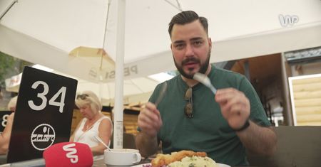 Tutaj ustawiają się kolejki głodnych klientów. Prosta recepta w Łebie