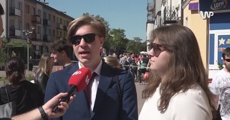 "Było czuć dym". Pożar przerwał ich egzaminy maturalne