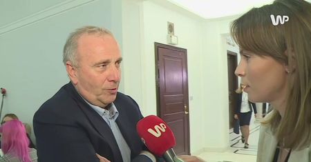 W Sejmie padły pytania z matury. Senator z kompromitującą wpadką