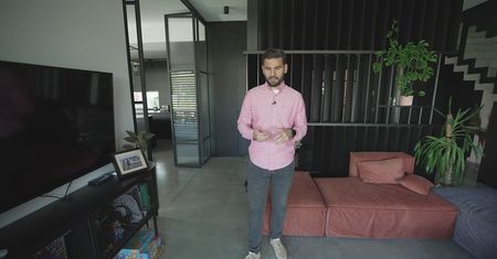 "Poszukujemy inspirujemy". Ten dom robi wrażenie. Detale przyciągają uwagę