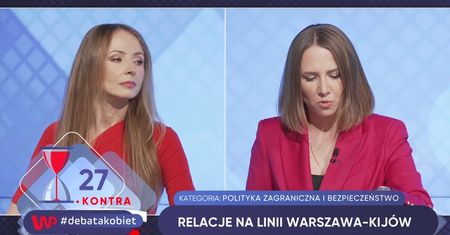 Nagle wyjęła kartkę i poszła "kontra". "Tak czy nie?"