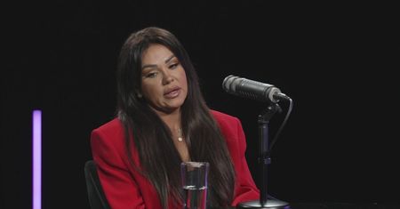 Sylwia Bomba wyjawia: "Mama taty Tosi nie ma z nią kontaktu". Mówi, jak radzi sobie z samodzielnym wychowywaniem
