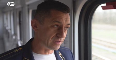 Był w trasie, gdy dowiedział się o wojnie w Ukrainie. Teraz wraz z kolegami robią niezwykłą rzecz