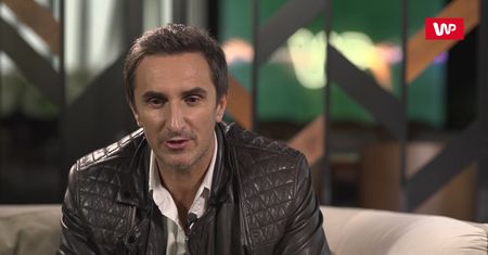 Sebastian Karpiel-Bułecka wcześnie zaczął zarabiać. Jego rodzina żyła w biedzie