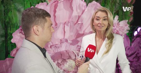 "To jest nowy trend". Przyszła na galę w dresie