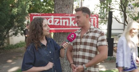 Adam Zdrójkowski wspomina pocałunek z Julią Wieniawą i rozpływa się nad Heleną Engelrt: "Helena pokazała SPICY HELENĘ"