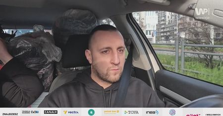 Pojechali na bazar sprzedać ubrania. Ile zarobili?