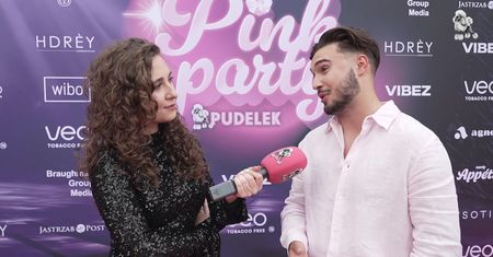 Leon Myszkowski o muzycznych planach, rodzinnych wakacjach i pracy z mamą