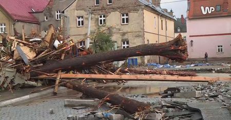 Tak wygląda Lądek-Zdrój po przejściu kataklizmu. "Najgorszy obrazek"