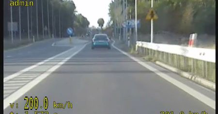 Ponad 200 km/h na ograniczeniu do 70. Wszystko się nagrało