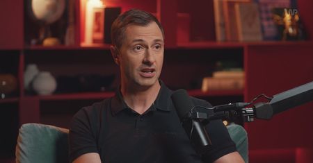 Pułapki internetu, męska zadaniowość i seks po 90-tce. Prof. Lew-Starowicz obala mity