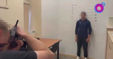 Awantura w centrum Warszawy. Przeszedł po aucie. Jest decyzja sądu
