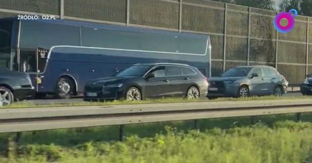Pasażer jechał i nagrywał, końca nie było widać. Gigantyczny korek na A2