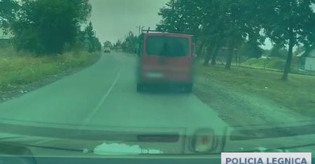 Ledwie trafiał w pas. Miał ponad 3 promile