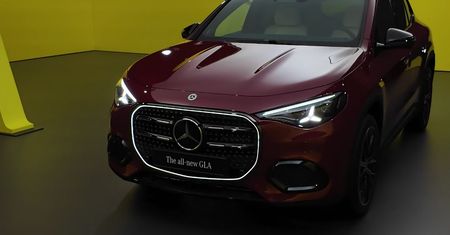 Rolka: nowy Mercedes GLA z bliska. Różnice poznasz po grillu