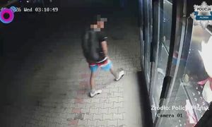 Była godz. 3:12. Skandal w Płońsku. Rabuś nagrany