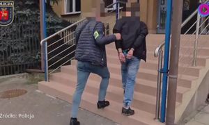 Czekał, aż odejdą. Kryminalni nie dali za wygraną