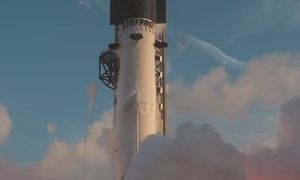 Starship po raz pierwszy dotarł na orbitę. Starlinki już działają